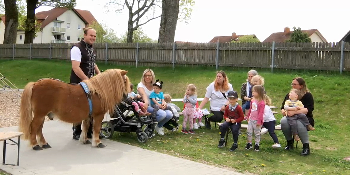 25 Jahre Farbenfroh · Region-Coburg.tv