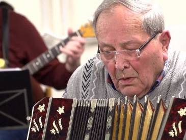 Mehr als nur Tango: Bandonion Clip Becde042