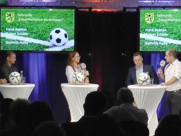 Der andere Fußball: Fussball Clip B6df6e66