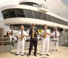 Captain Cook: Cook Saxophone 904bf457