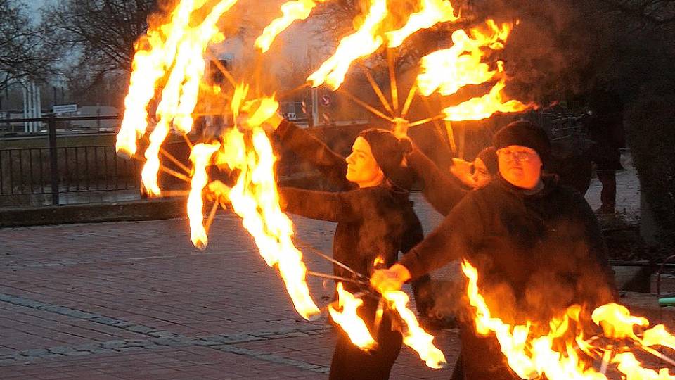 Dankeschön mit Feuershow: Ehrenamt Clip 43b6da2b