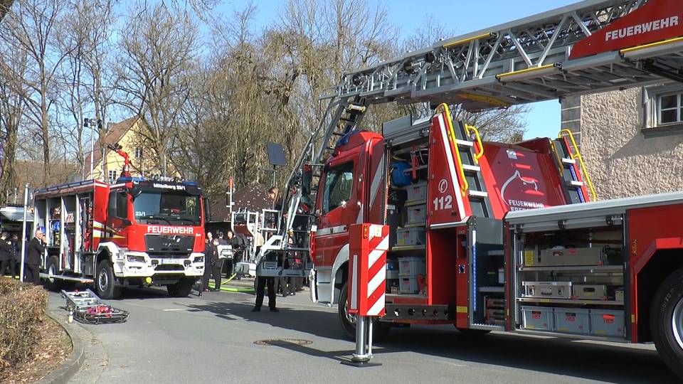 Millionen für die Sicherheit: Feuerwehr Clip 3ee69f99