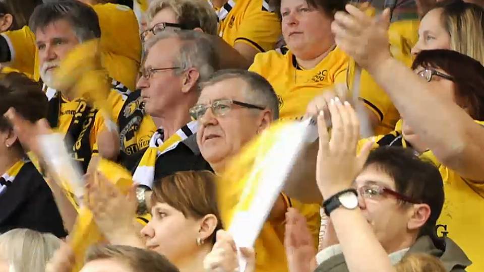 Höchstspannung im Handballtempel: Hsc Clip 4791c15d