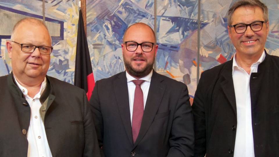 Kreistag konstituiert sich: Kreistag Clip E3043285