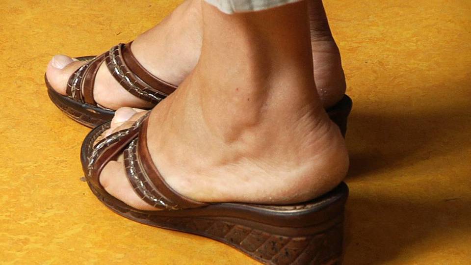 Barfuß oder Lackschuhe: Lackschuhe Clip F2c7c59a