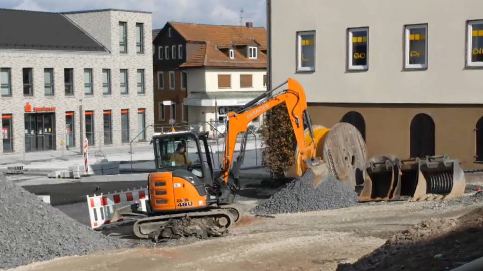 Stadtumbau geht voran: Nec Umbau Clip Ca0b200e