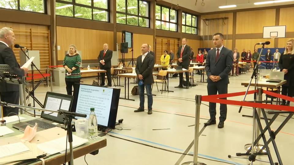 Neuer Stadtrat vereidigt: Stadtrat Nec Clip 1a926152