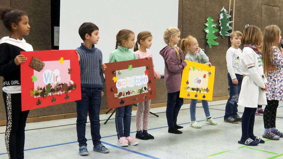 Einsatz für die Natur: Umweltschule Clip D30e96ec