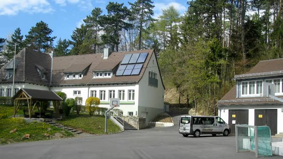 Wird dieses Haus gebraucht?: Weinberg Clip 28a57398