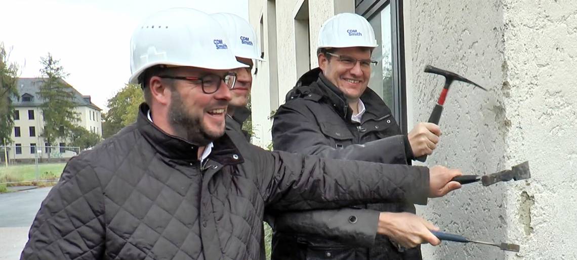 Weg frei fürs neue Klinikum: Abriss Clip 19c3d437