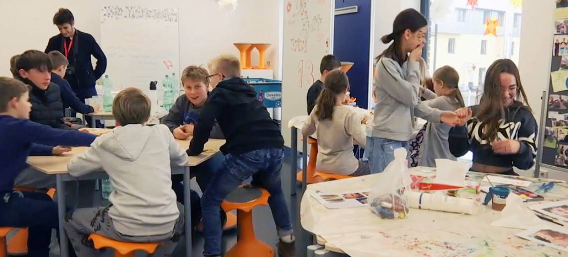 AG-Afternoon wird volljährig: Afternoon Talk 64476392