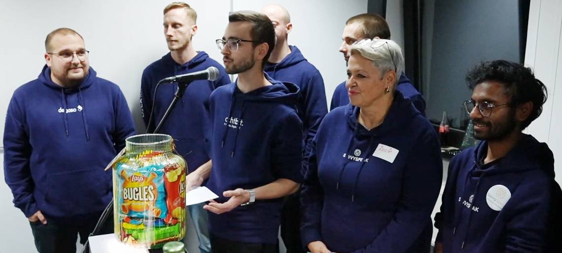 Opening auf DECK 101: Deck Clip F27cb077