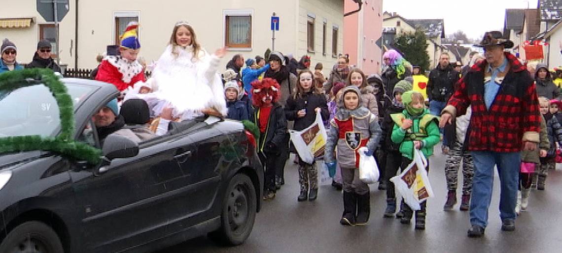 Gaudiwurm in Wildenheid: Gaudiwurm Clip 4059160f