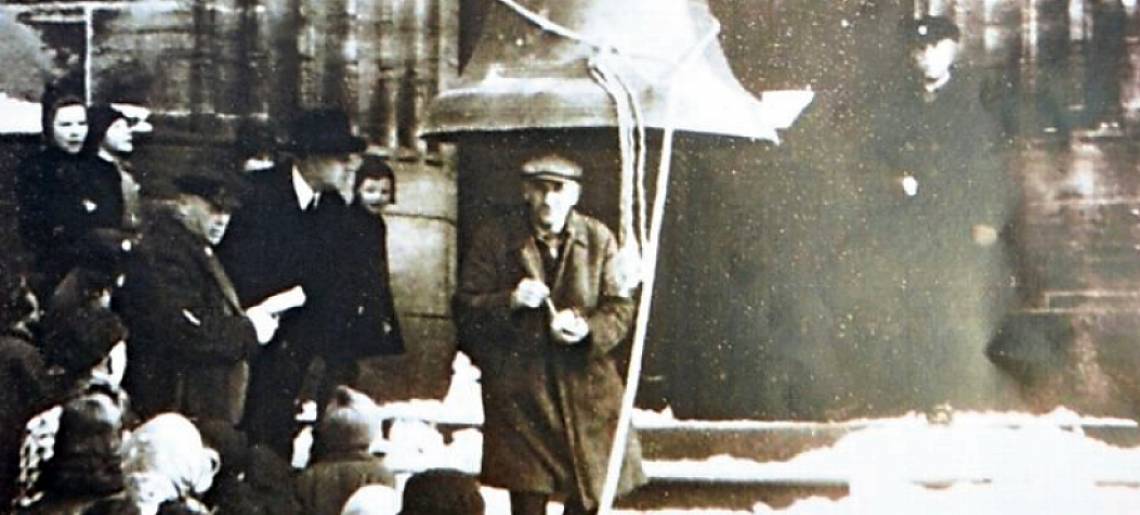 Glocken und Geschichten: Glocken Nec Clip 13112f5f