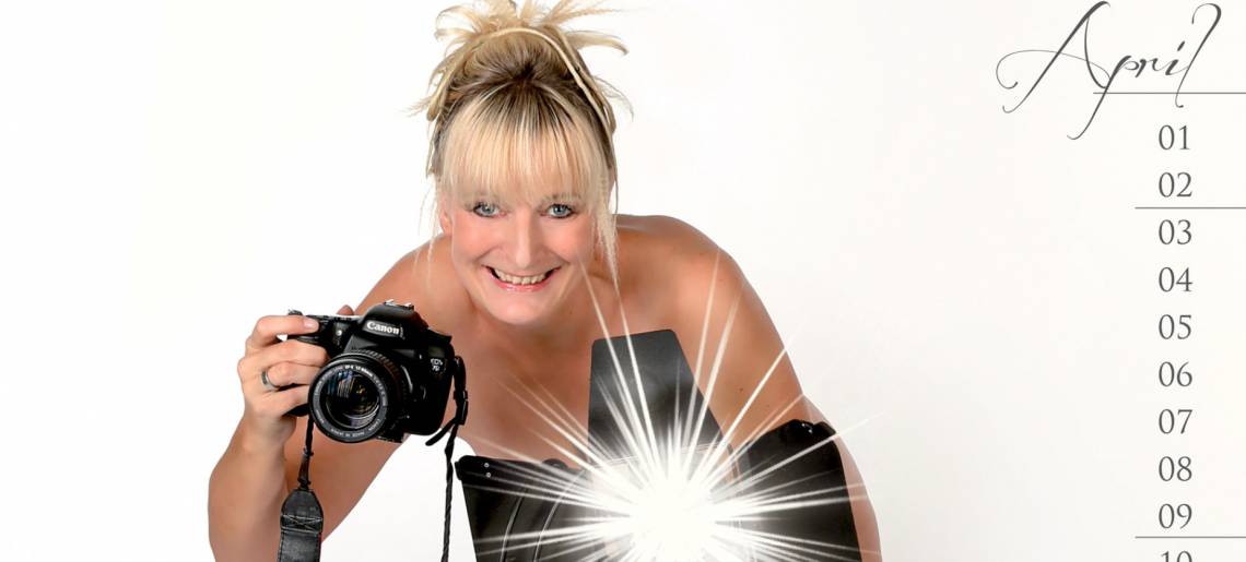 Powerfrauen ohne Hüllen: Kalender Clip Cb1111ea