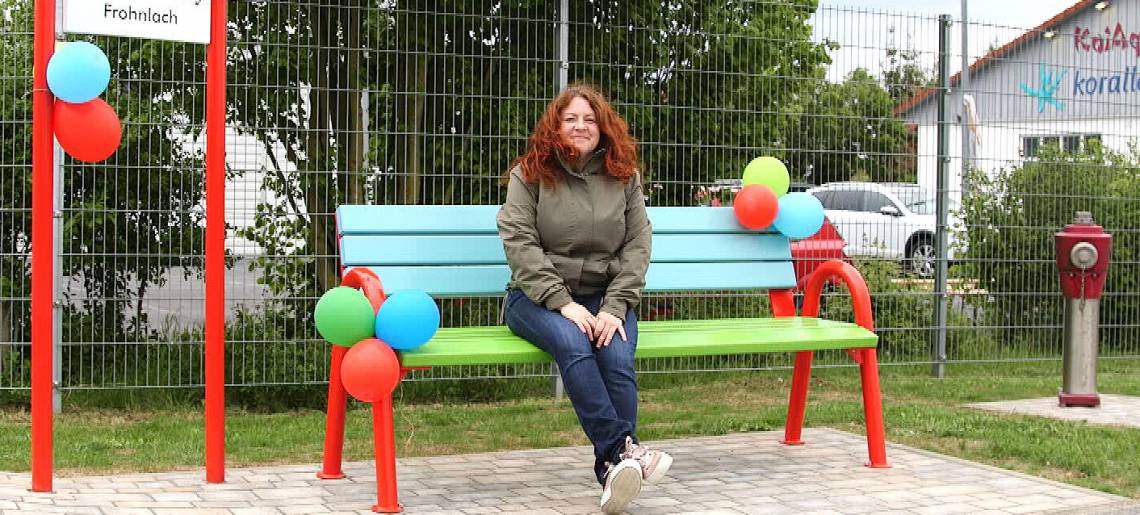 Per Anhalter unterwegs: Mitfahrbank Clip 1607a04f