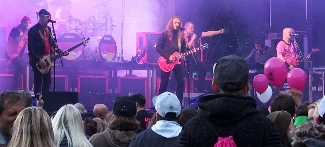 Party auf dem Schützenplatz: Openair Nec 2a68ffb6