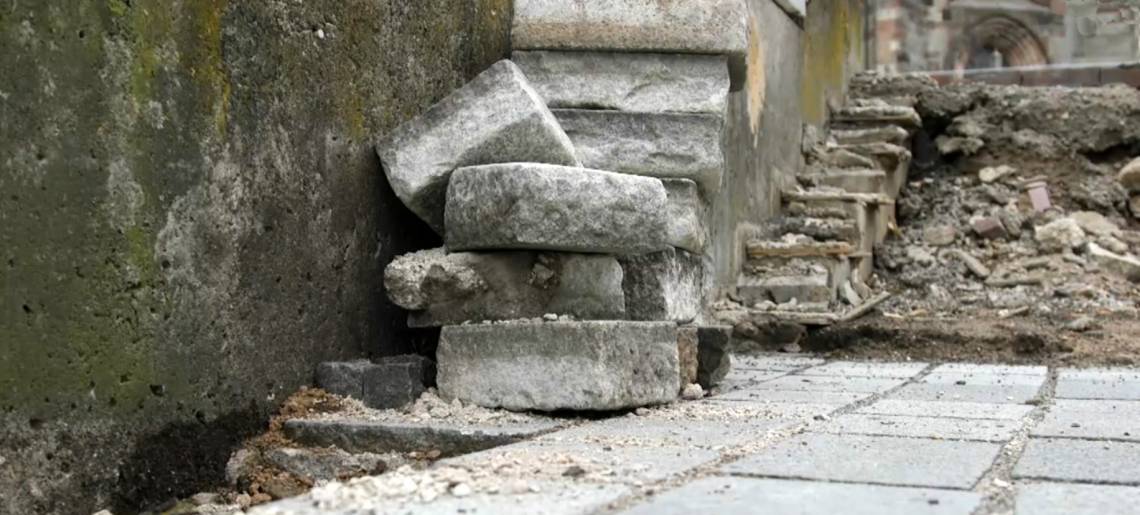 Neue Stufen für St. Georg: Treppe Clip 5a476ce6